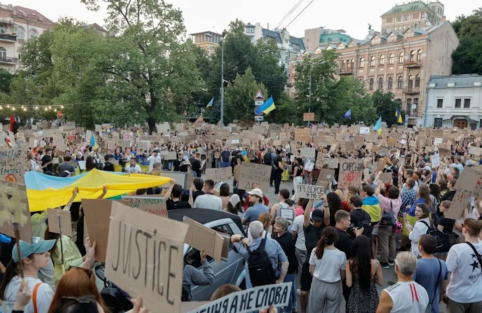 Ousted Defence Minister Fedorov Rejects New Role — Demands Reinstatement as Protests Mount