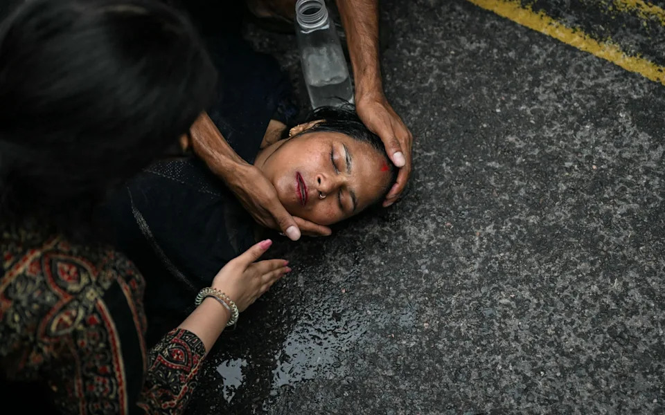 Indian Activist Sonam Wangchuk Ends 26-Day Hunger Strike Amid Nationwide 'Cockroach' Protests