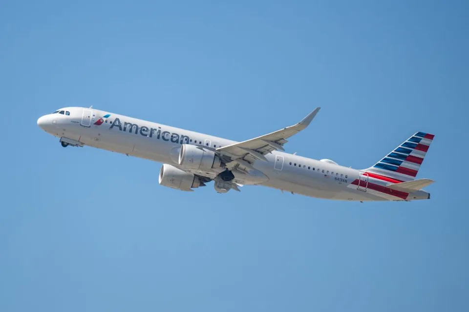 American Airlines’ Me@Work Score Sparks Privacy Row as Flight Attendants Demand Transparency