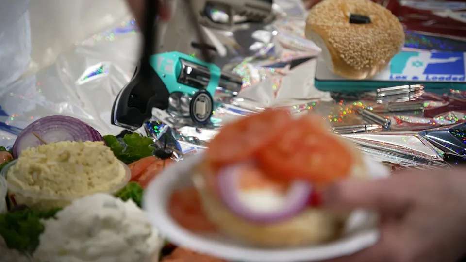 Over Bagels and Lox, Jewish Americans Train for Self-Defense as Antisemitic Threats Rise