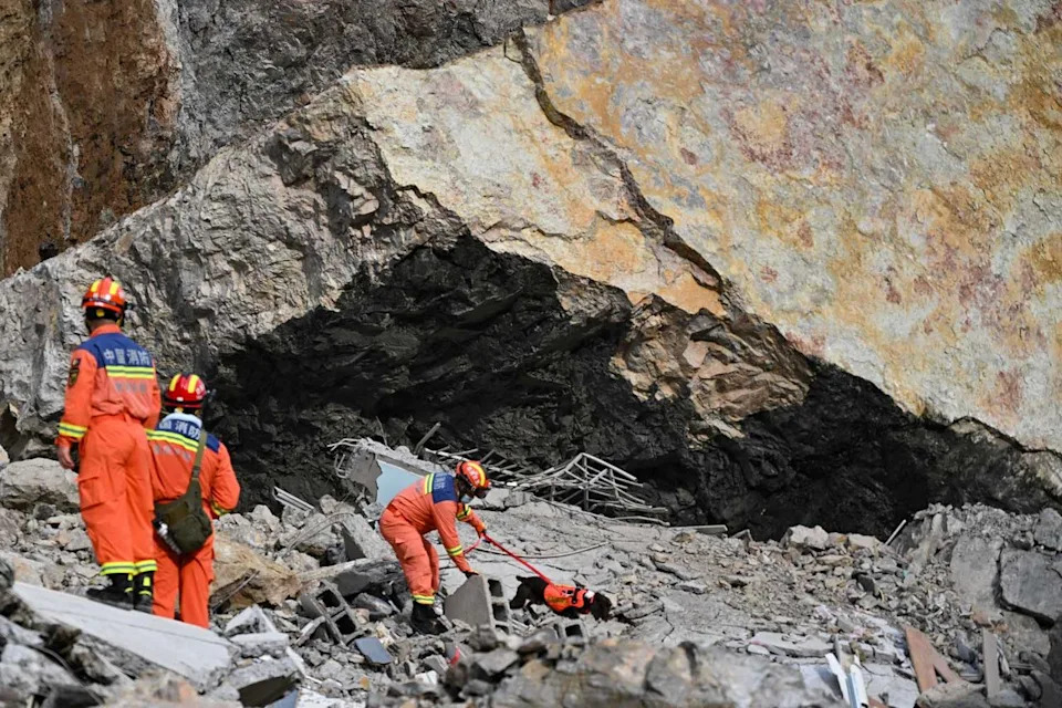 11 Dead, About 50 Missing After Massive Landslide Destroys Homes in Chongqing