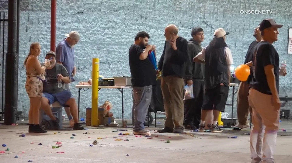 Nitrous-Oxide Party Takes Over DTLA Block Outside Orpheum During Widespread Panic Concert