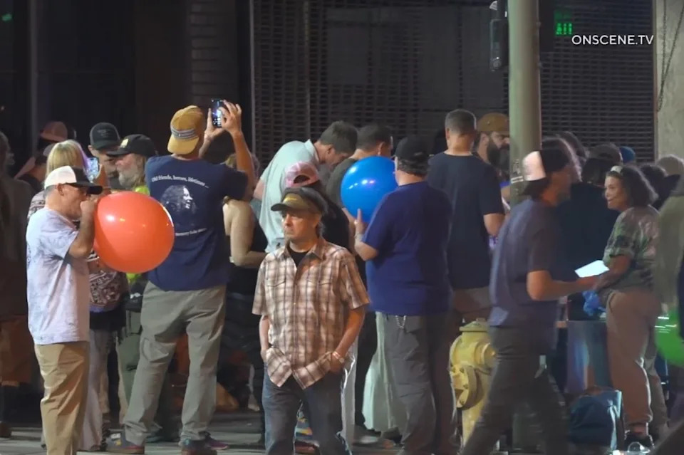 Nitrous-Oxide Party Takes Over DTLA Block Outside Orpheum During Widespread Panic Concert