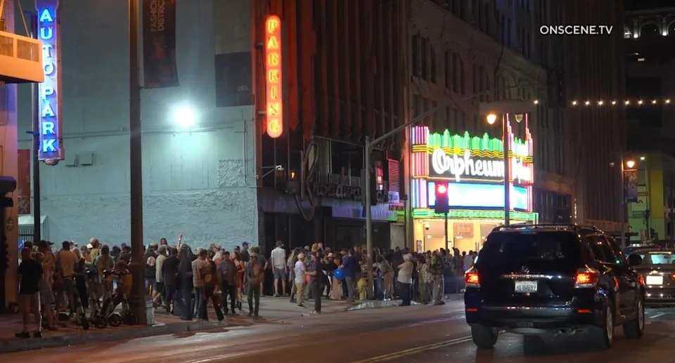 Nitrous-Oxide Party Takes Over DTLA Block Outside Orpheum During Widespread Panic Concert
