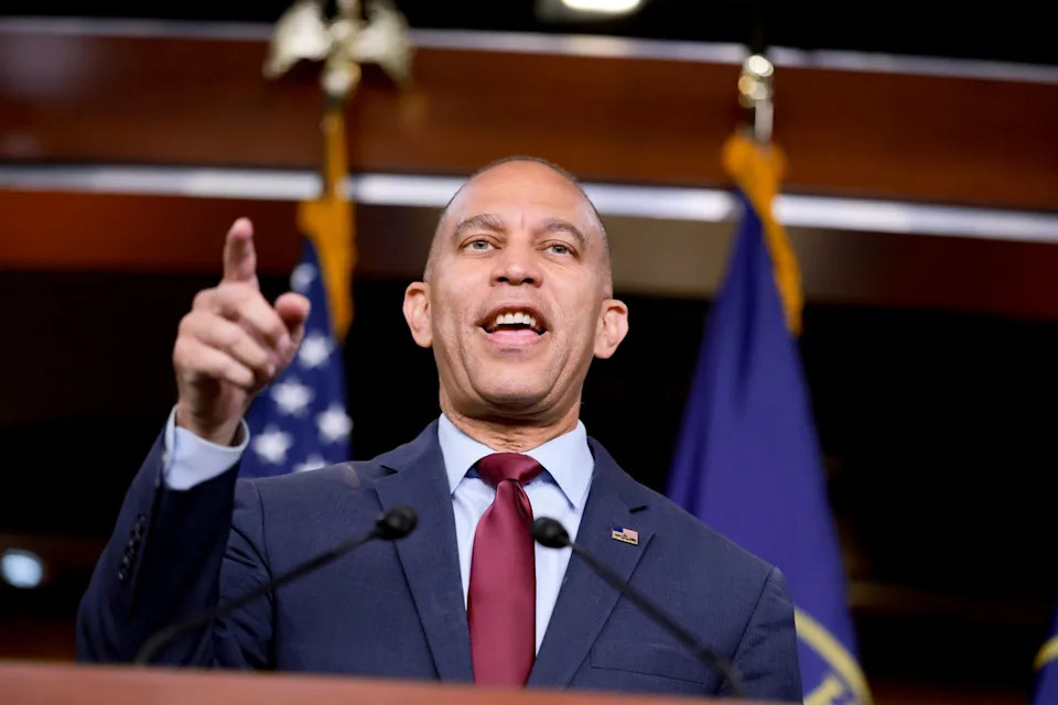 Democrats Consider Clawing Back Billions From ICE After Two Fatal Shootings, But Leadership Holds Back