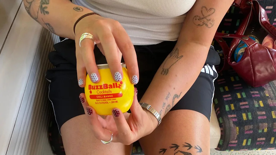 Popularni BuzzBallz: Šarene kugle nisu reciklabilne — stručnjaci objašnjavaju zašto