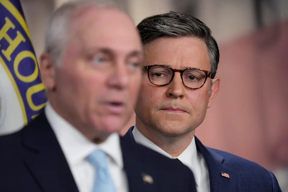 Capitol Hill Considers Ban On Lawmakers Dating Staff As Ethics Overhaul Gains Momentum