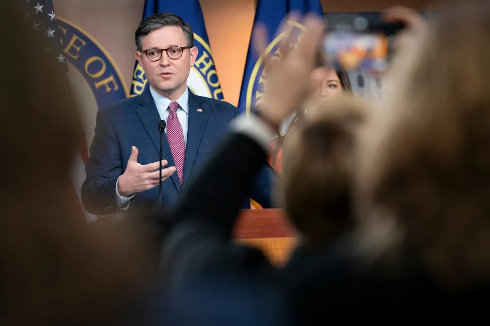 Capitol Hill Considers Ban On Lawmakers Dating Staff As Ethics Overhaul Gains Momentum