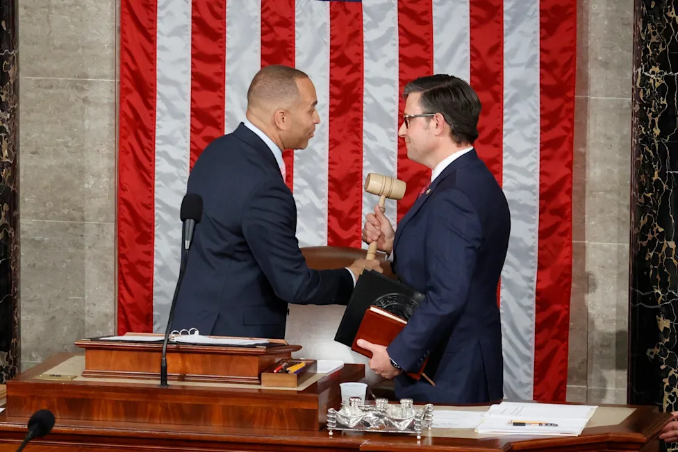Capitol Hill Considers Ban On Lawmakers Dating Staff As Ethics Overhaul Gains Momentum