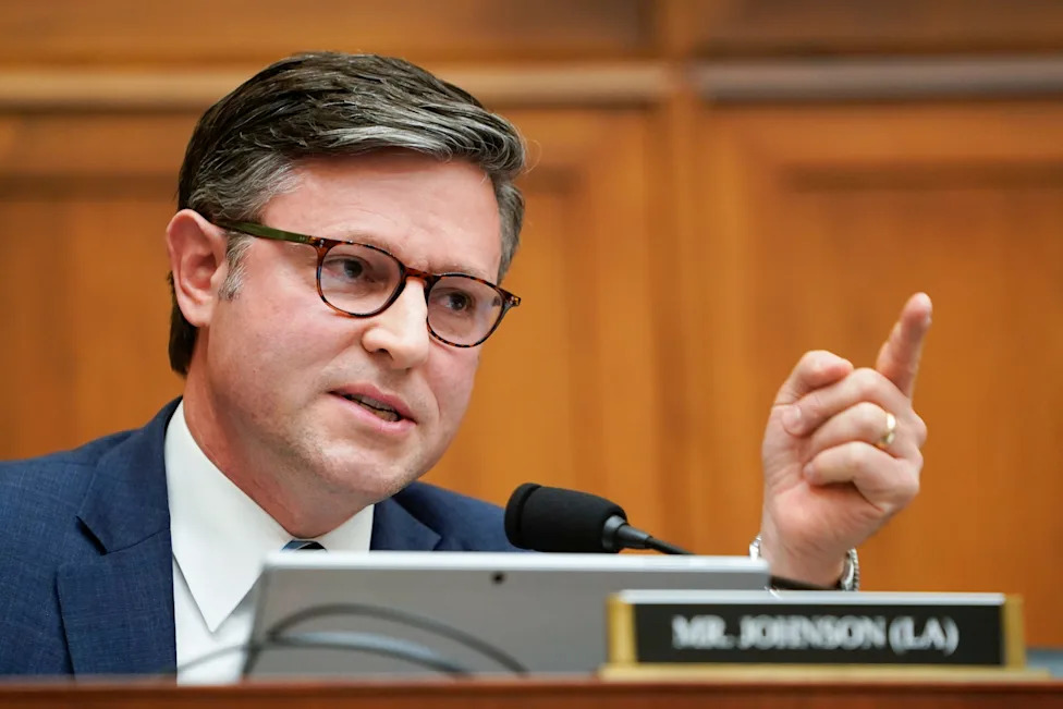 Capitol Hill Considers Ban On Lawmakers Dating Staff As Ethics Overhaul Gains Momentum