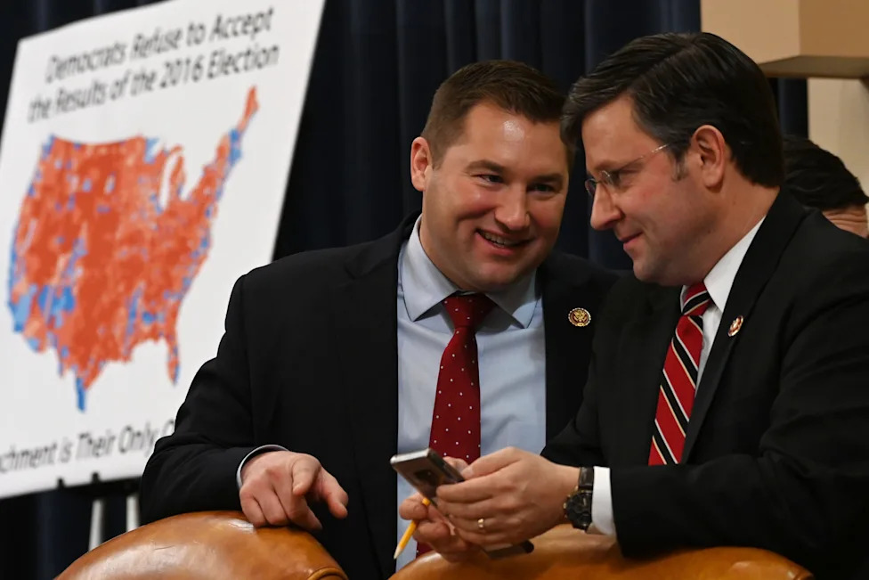 Capitol Hill Considers Ban On Lawmakers Dating Staff As Ethics Overhaul Gains Momentum