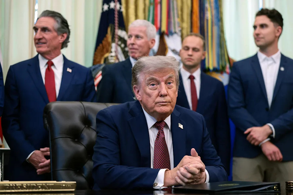 Trump Dodges Question on Bombing Civilian Infrastructure, Repeats Threats to Iran