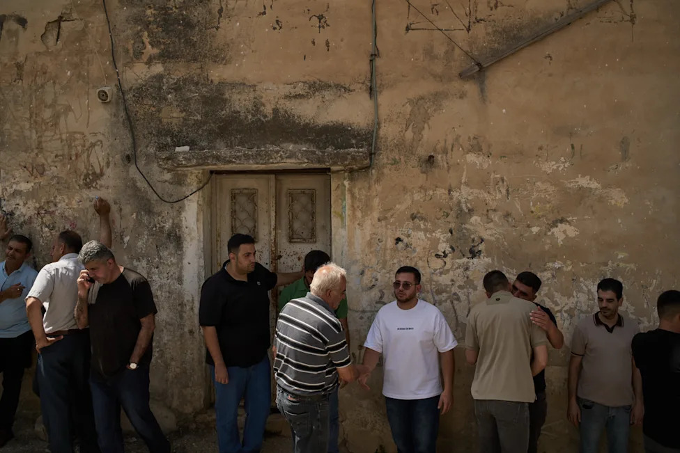 Fotografije Pokazuju Posledice Nasilja u Gazi i na Zapadnoj Obali — Smrtonosna Konfrontacija u Selu Tell