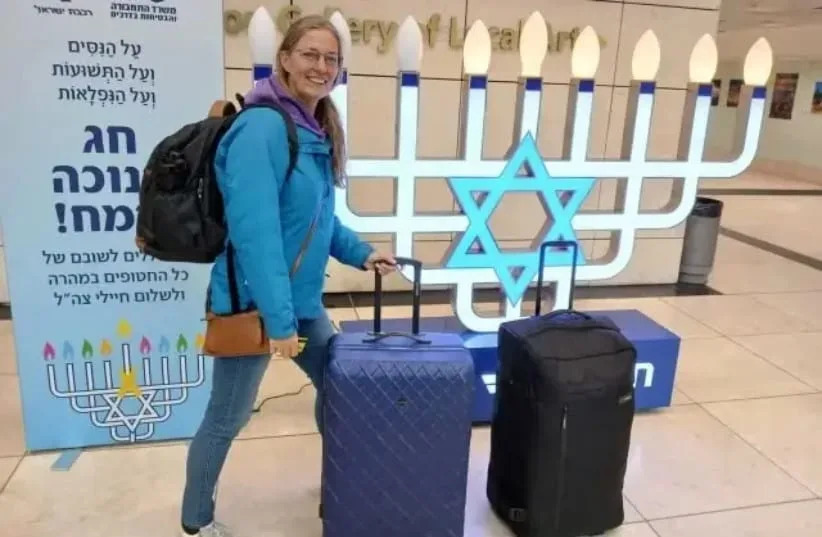 Dutch Granddaughter Of Righteous Among The Nations Fights Israel Residency Denial Over Age Rule
