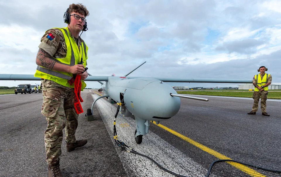 Britanska vojska uvodi AR5 dronove testirane u Ukrajini: proizvodnja u Swindonu, narudžbina do 400 miliona funti
