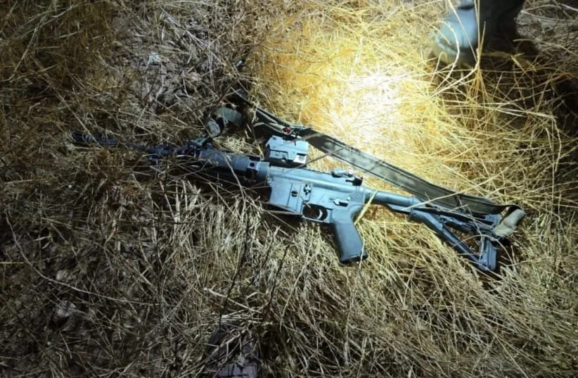 IDF Bars Palestinian Workers From Israeli Communities After Deadly West Bank Attacks