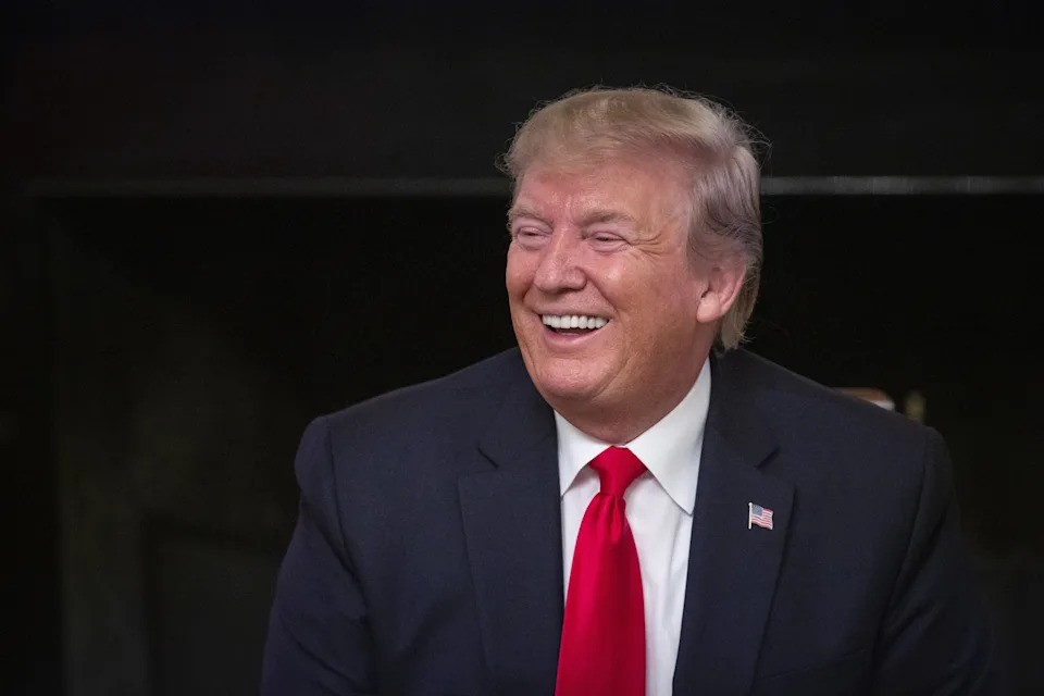 Trump's Bizarre Wind‑Energy Claim Goes Viral, Sparks 'Sundowning' Jokes