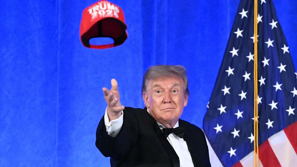Trump Retreats to Golf, Posts AI 'Air Filter' Border Image After Correspondents' Dinner Backlash