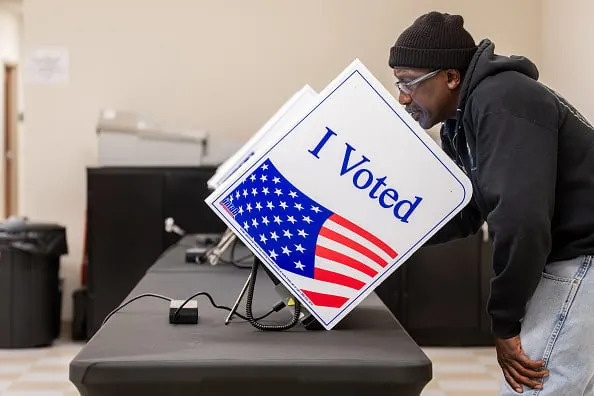 DNC Keeps South Carolina First in 2028 — Black Voters Win an Early Voice in the Democratic Nomination