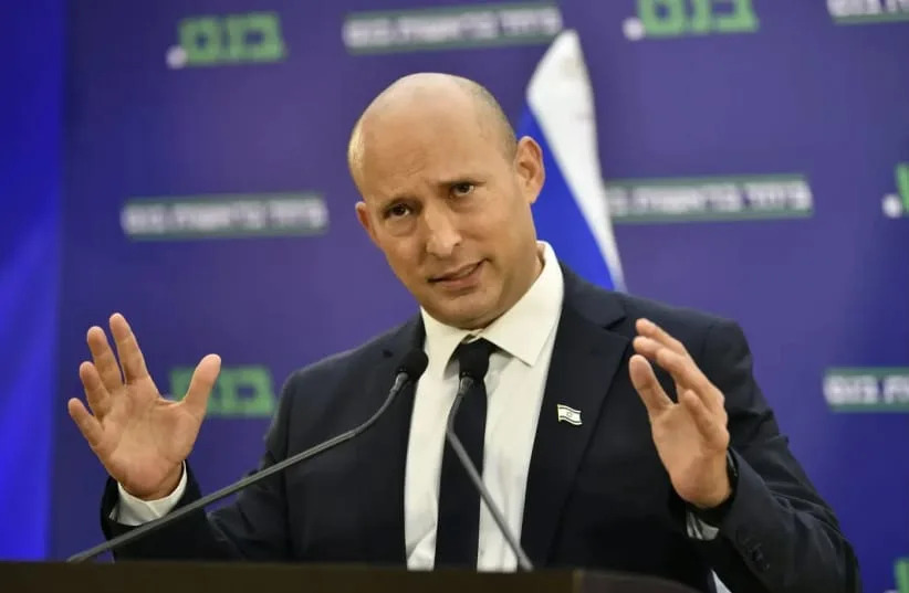 Bennett Ditches Suits for Jeans to Project Youthful, Blue‑Collar Energy Ahead of Israel Vote