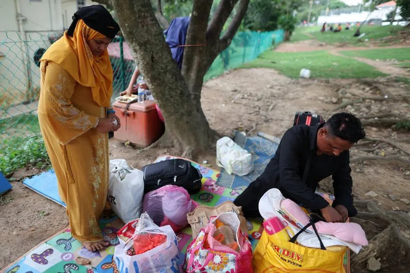 Malaysia Detains More Than 100 Rohingya Who Sought Shelter Outside UNHCR Amid Rise In Online Hate