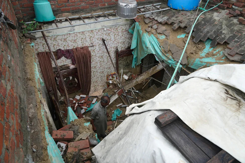 Pakistan Monsoon Death Toll Tops 100 as Authorities Warn of More Heavy Rain