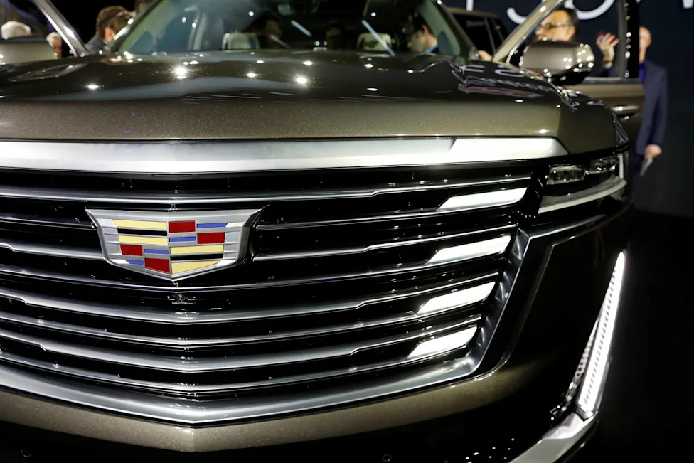 Trump: White House Ordered 250 Cadillac Escalades — 