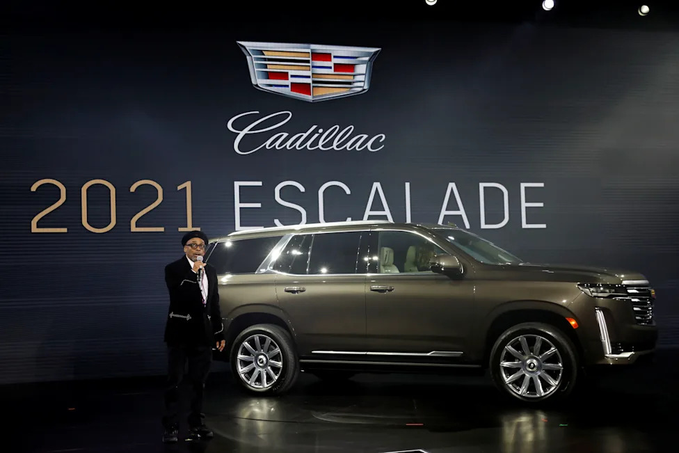 Trump: White House Ordered 250 Cadillac Escalades — 