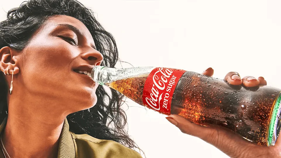 Coca‑Cola Vraća Klasični Logo: Globalni Redizajn Limenki U 200+ Tržišta