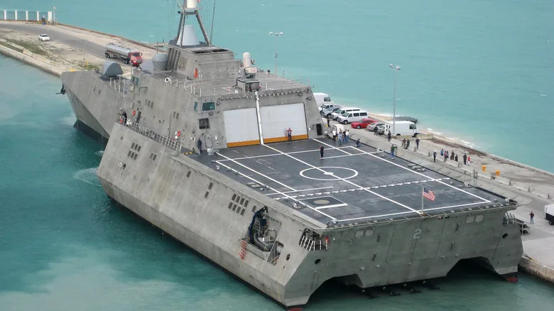 LCS Pod Lupom: Kontroverze, Tehnički Problemi i Pokušaji Spasa Flote