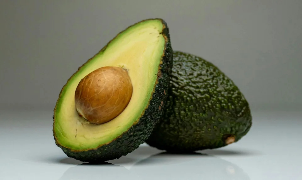 Better Guacamole, Cleaner Rivers: How U.S. Import Rules Cut Mexico’s Avocado Pollution