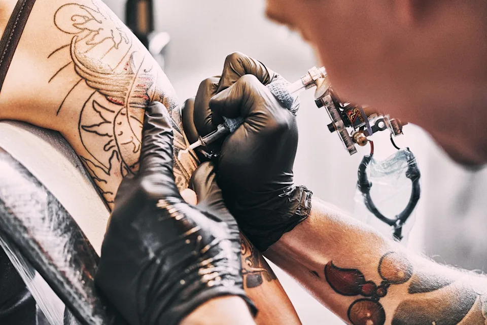 Startup Founder Apologizes After Offering Tattoos Linked to Instant Interviews at Recruiting Party