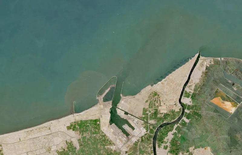 Drone Strike Near Suez Canal Sparks Shipping Security Alarm as U.S.-Iran Conflict Widens