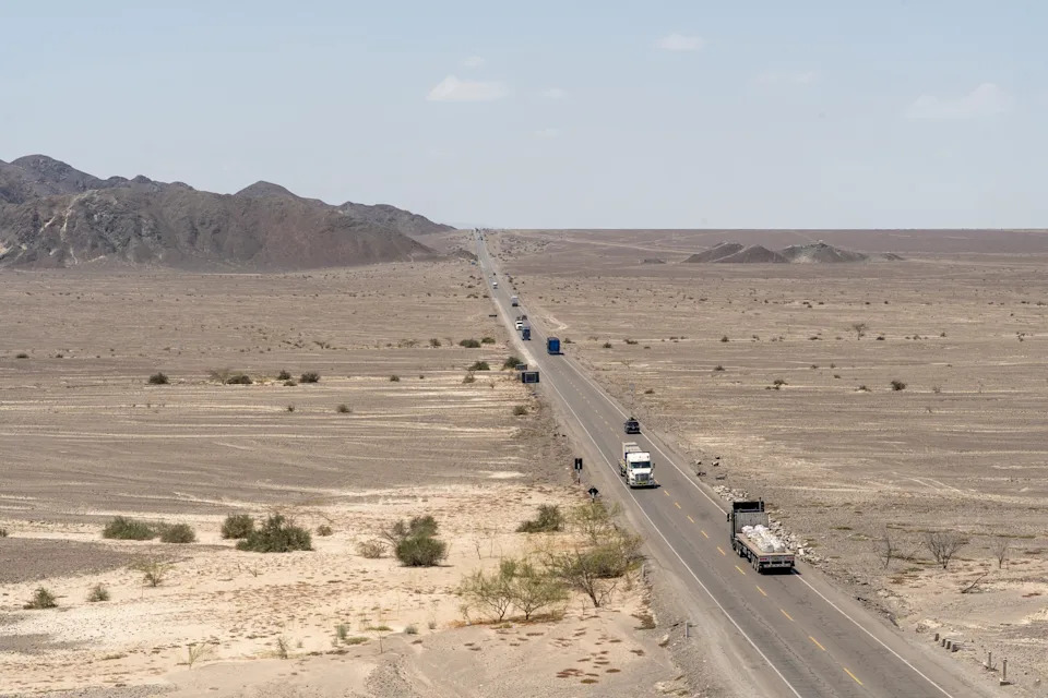 13 Dead in Tourist Plane Crash Near Nazca, Peru — Investigation Under Way