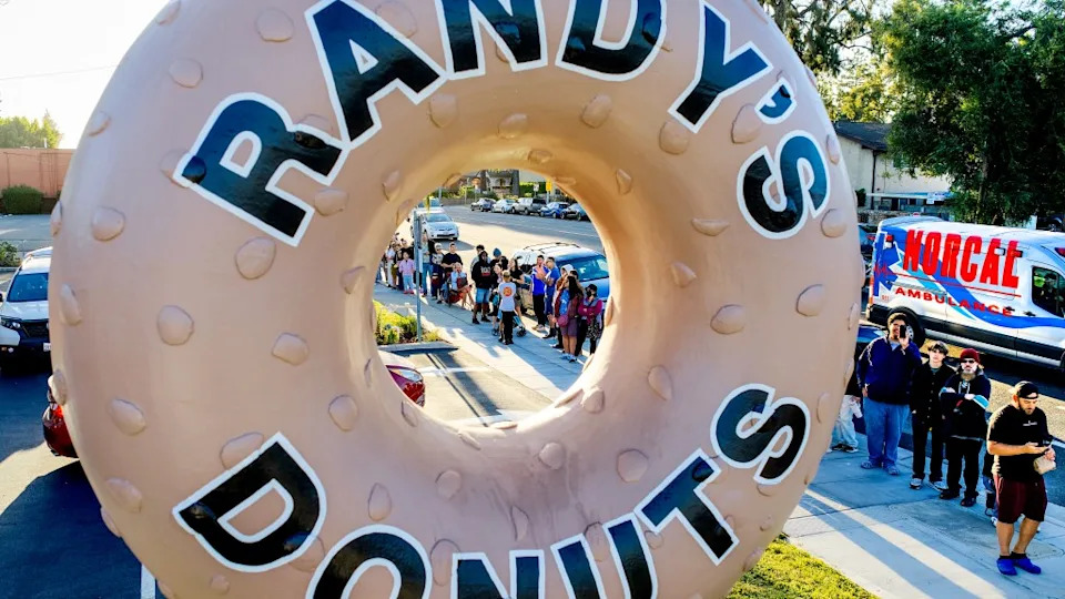 Doughnut Drama in Santa Clara: Randy's Opens Across From Beloved Stan's, Sparking Local Backlash