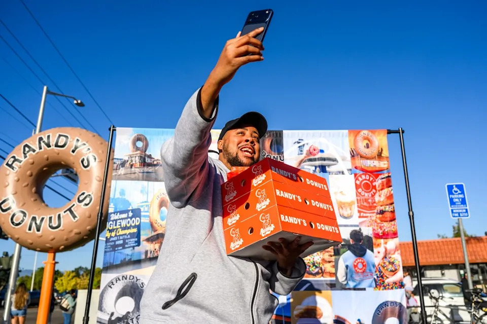 Doughnut Drama in Santa Clara: Randy's Opens Across From Beloved Stan's, Sparking Local Backlash