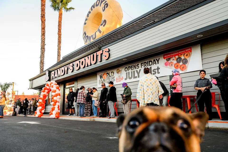 Doughnut Drama in Santa Clara: Randy's Opens Across From Beloved Stan's, Sparking Local Backlash
