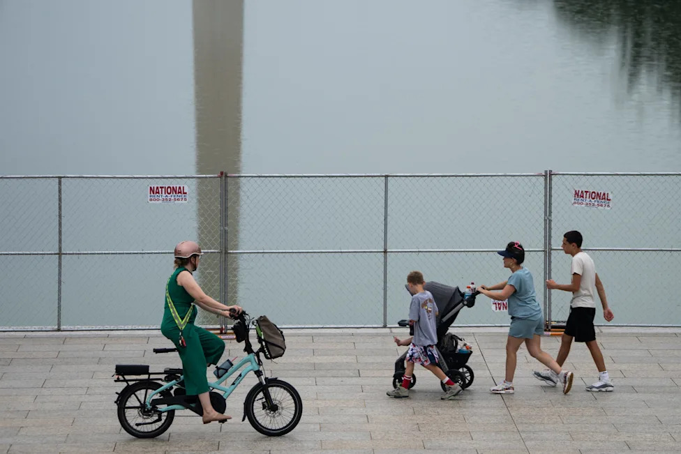 DOJ Drops Vandalism Charges After Contractor Error Blamed for Reflecting Pool Damage