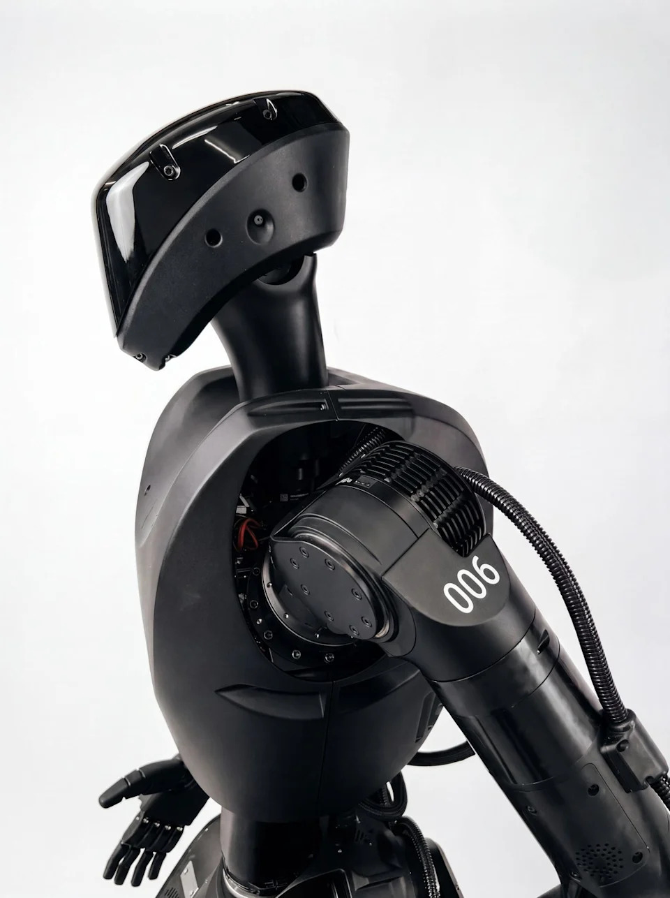 Inside 'Phantom': The U.S. Start‑up Building Humanoid Robots — Promise, Politics and Peril