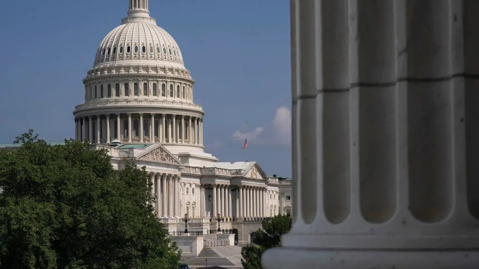 ‘We Are Knifing Each Other’: Trump-Thune Rift Splinters Senate GOP Ahead Of Midterms