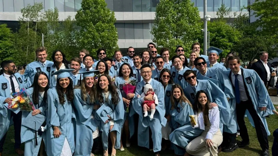 Applications Rebound: Acceptance Rates, Yield and Enrollment Trends at the Top 100 U.S. MBA Programs