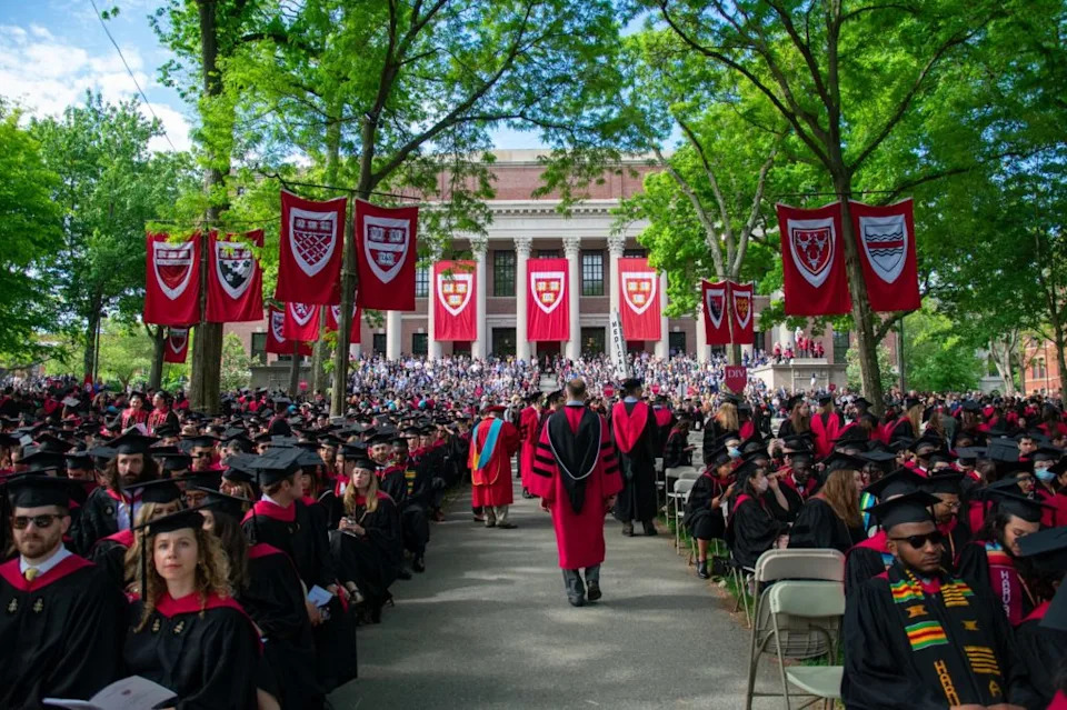 Applications Rebound: Acceptance Rates, Yield and Enrollment Trends at the Top 100 U.S. MBA Programs