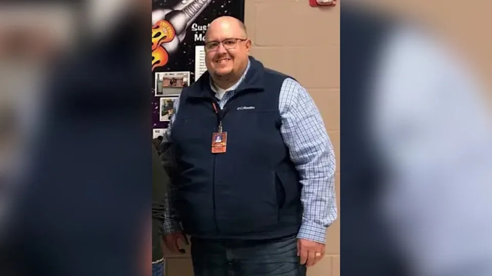 Underwood Teacher Who Admitted Stepping on Students Pleads Guilty, Avoids Jail With Probation Deal
