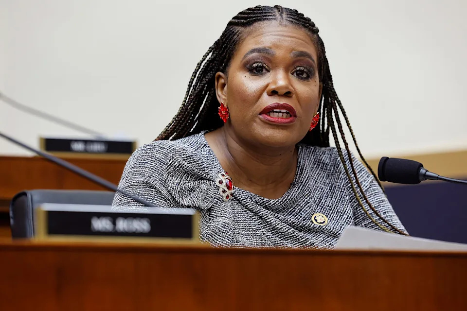 Missouri Rematch Turns Personal: Bell vs. Bush Reignite Democratic Divisions Ahead Of Aug. 4 Primary