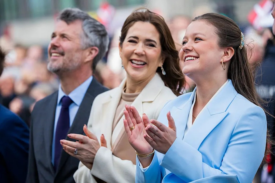 Princess Isabella Begins 11-Month Military Service — Arrives Alone and Waives Conscription Pay