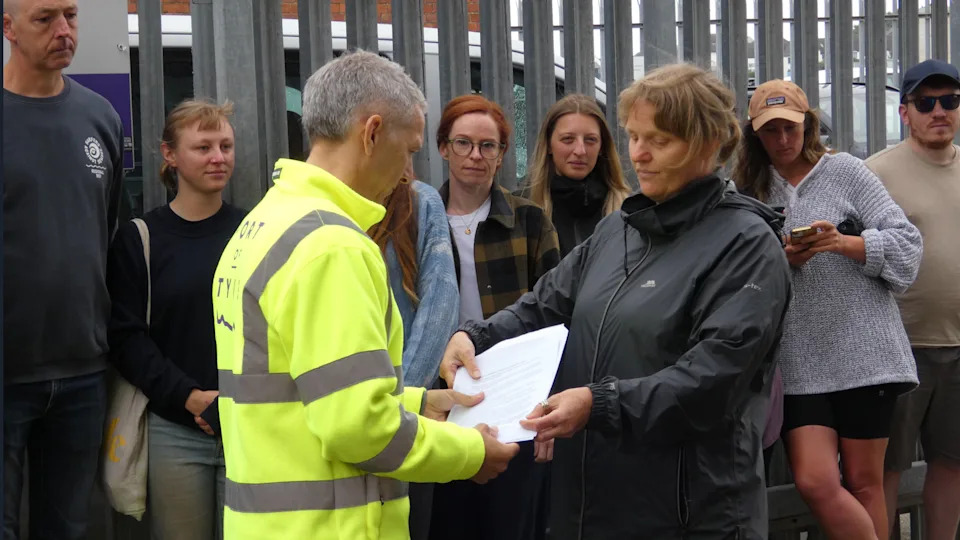 Volunteers Meet Port of Tyne Chief After Massive Nurdle Spill as Calls For Faster Cleanup Grow