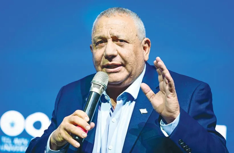 76‑Year‑Old Yashar Party Activist Hospitalized After Violent Assault at Hemed Bridge While Removing Pro‑Amir Banner