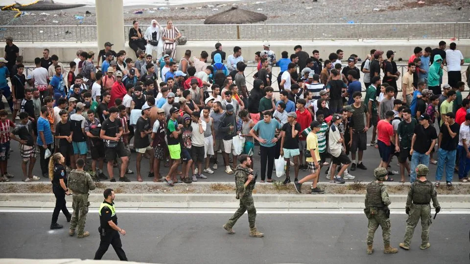 Kriza u Ceuti: Porodice čekaju vesti o hiljadama migranata — među nestalima je 24-godišnji Omar Lotfi
