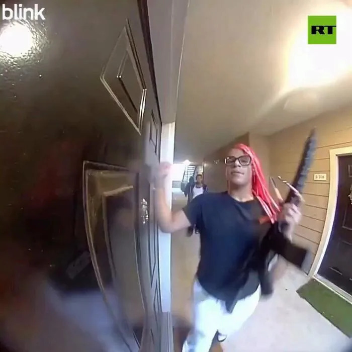 Fact Check: Viral Video Of A 'Transgender Woman With A Gun' Is A Staged Skit, Not A Real Threat