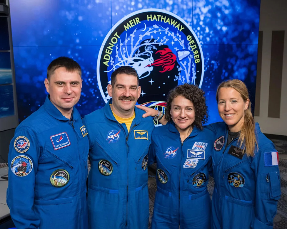 Uživo: Jessica Meir i Anil Menon Izlaze u Svemir — Svemirska Šetnja Sa ISS 6. Avgusta